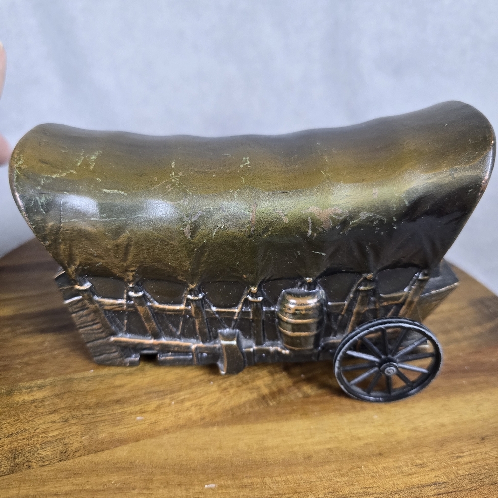 Vintage Covered Wagon Figurine Cast 1970's - Picture 2 of 8